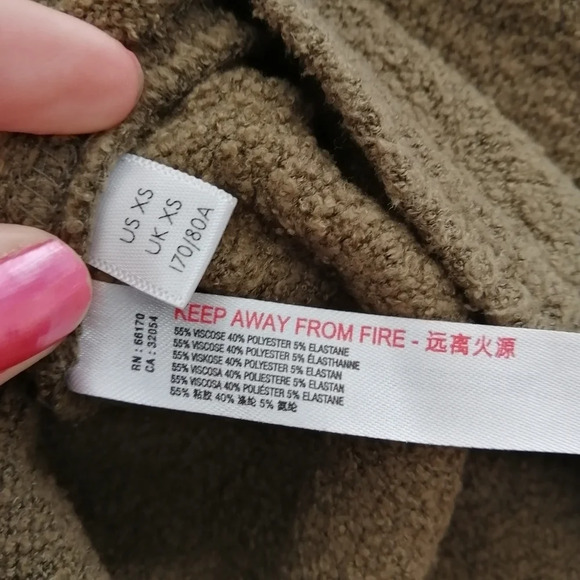 Urban Outfitters Lilith Pullover V-Neck Oversized Cozy Sherpa Sweater XS - Picture 11 of 14